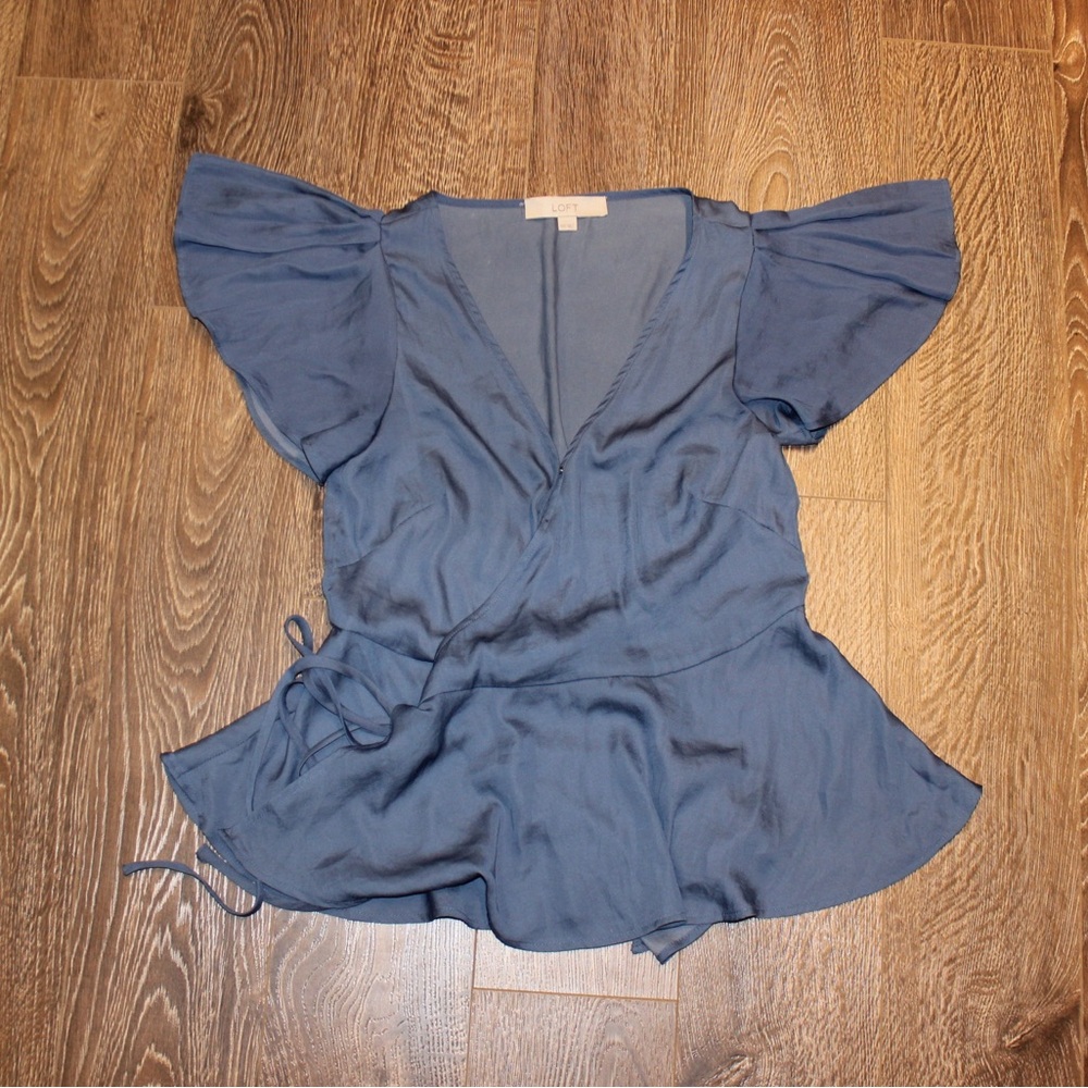LOFT Wrap Short Sleeve Blue Blouse Size XXS